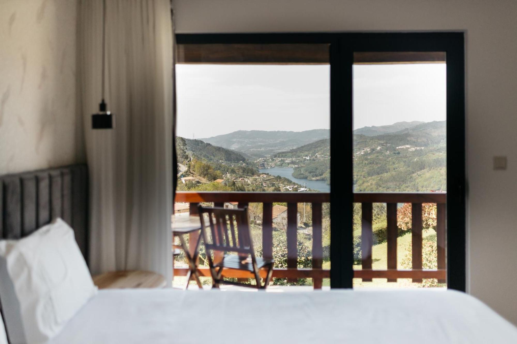Superior Double Room with Balcony and River View,779033274:JPEG