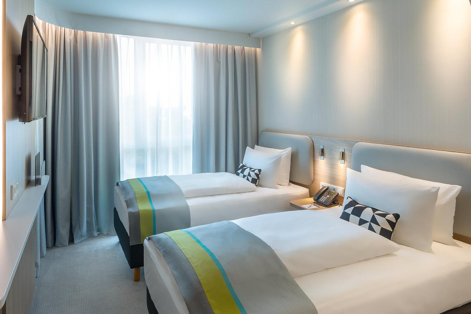 Standard Room Two Single Beds