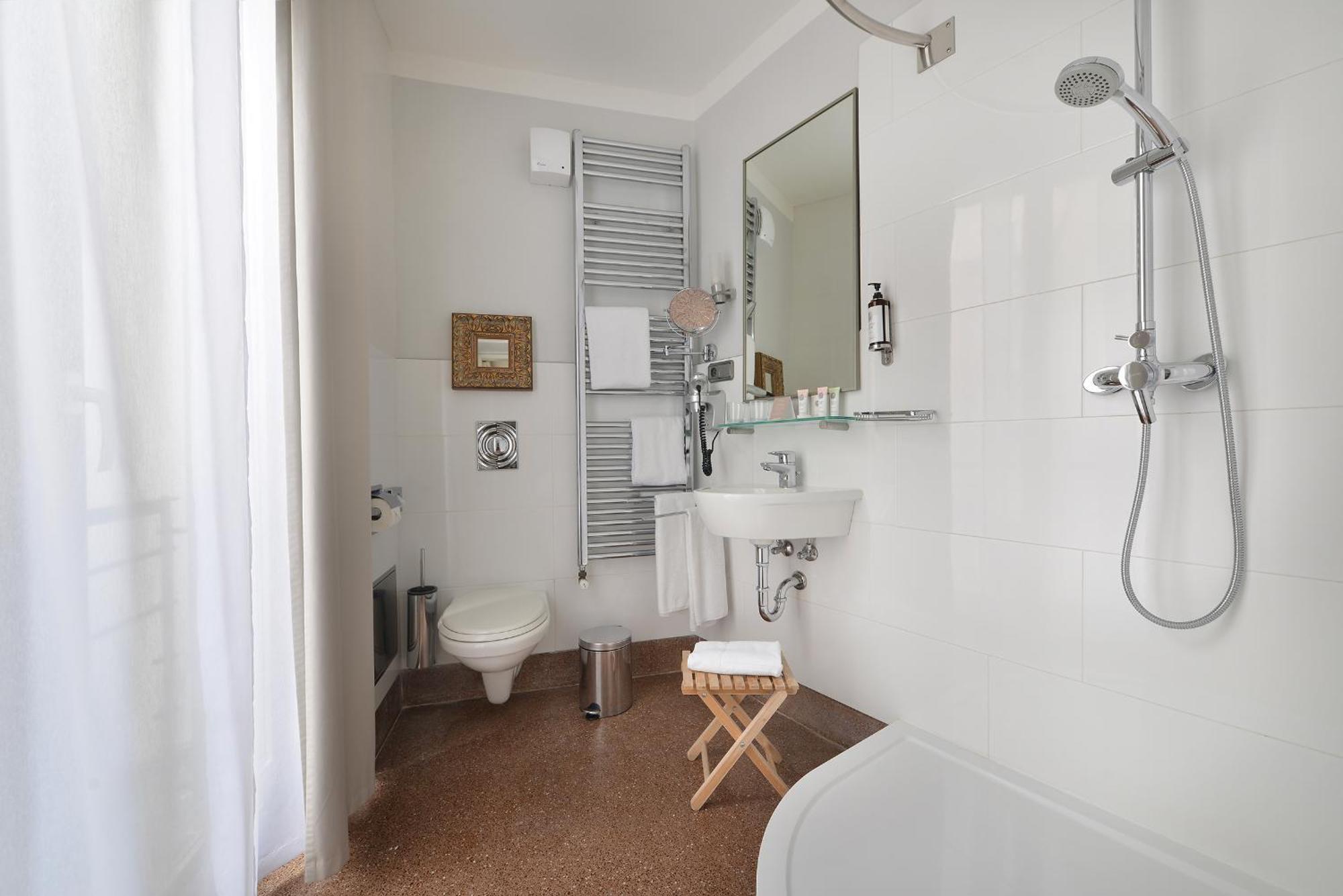 Small Double Room