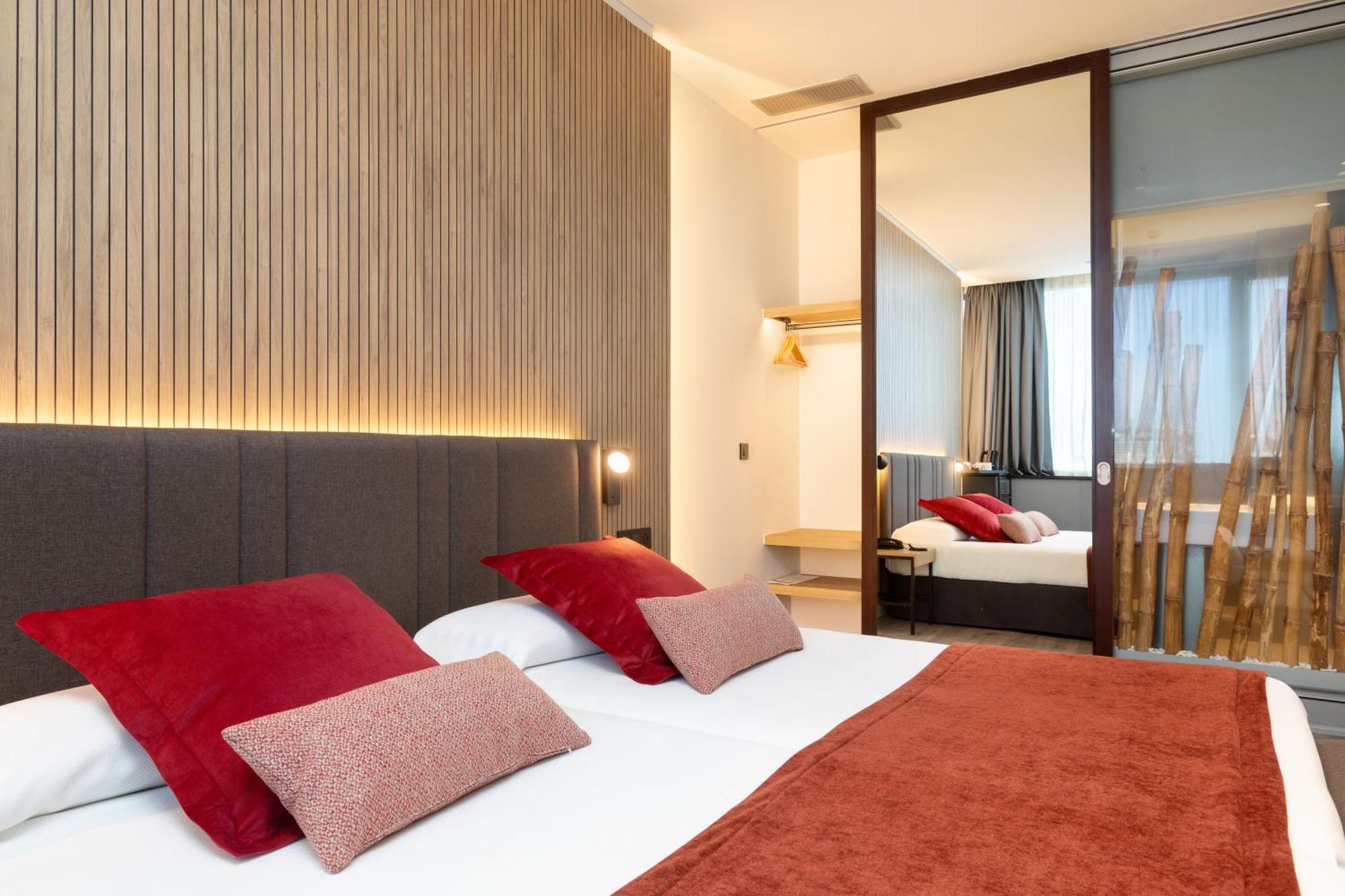 Elegance Room