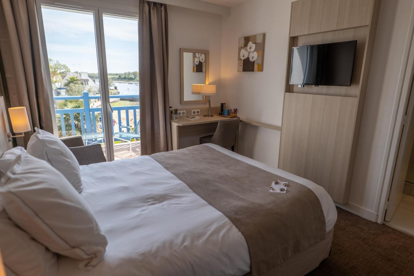 Superior Double Room Sea View,1705972902:JPEG