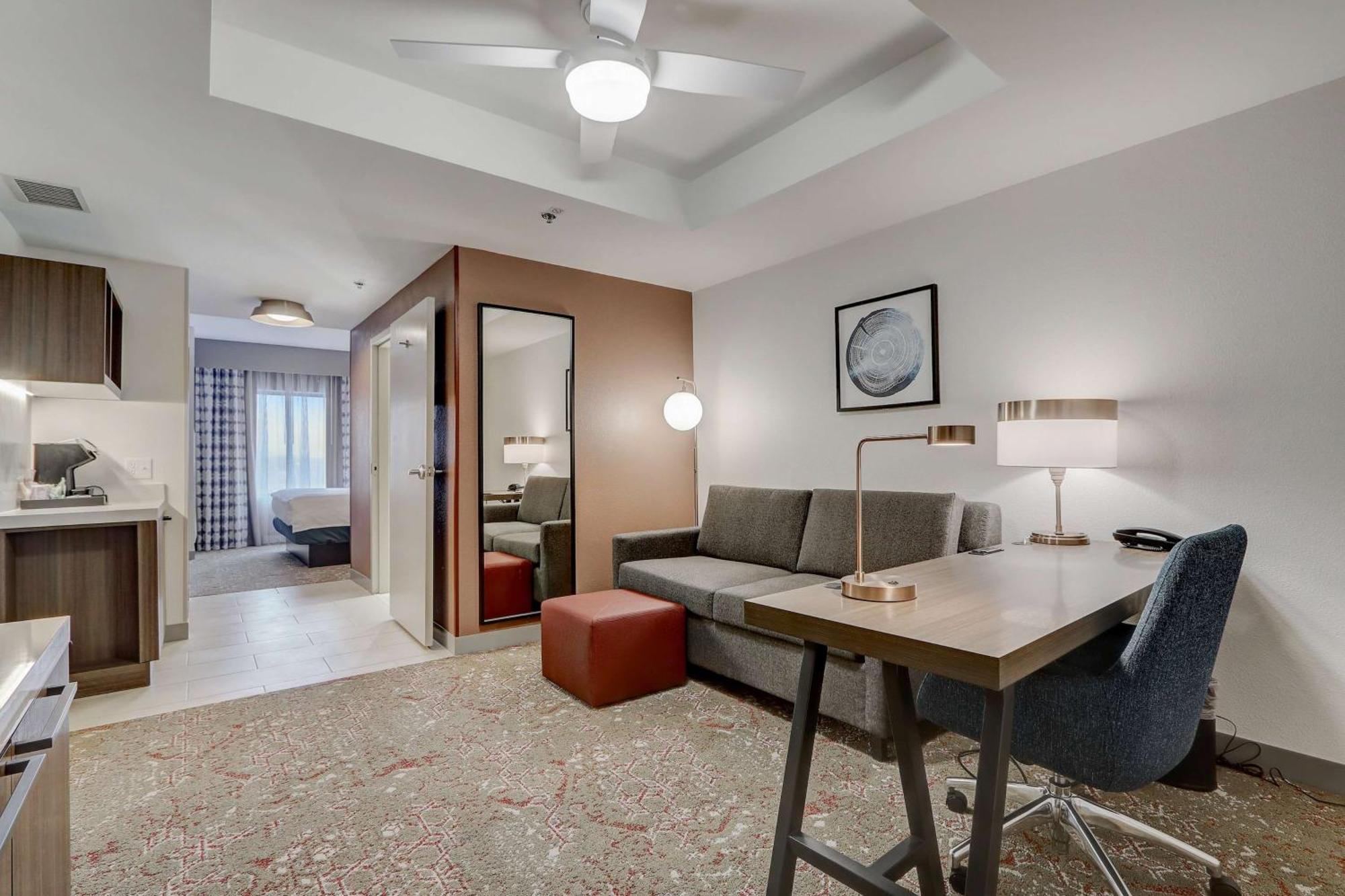Junior King Suite with Seating Area
