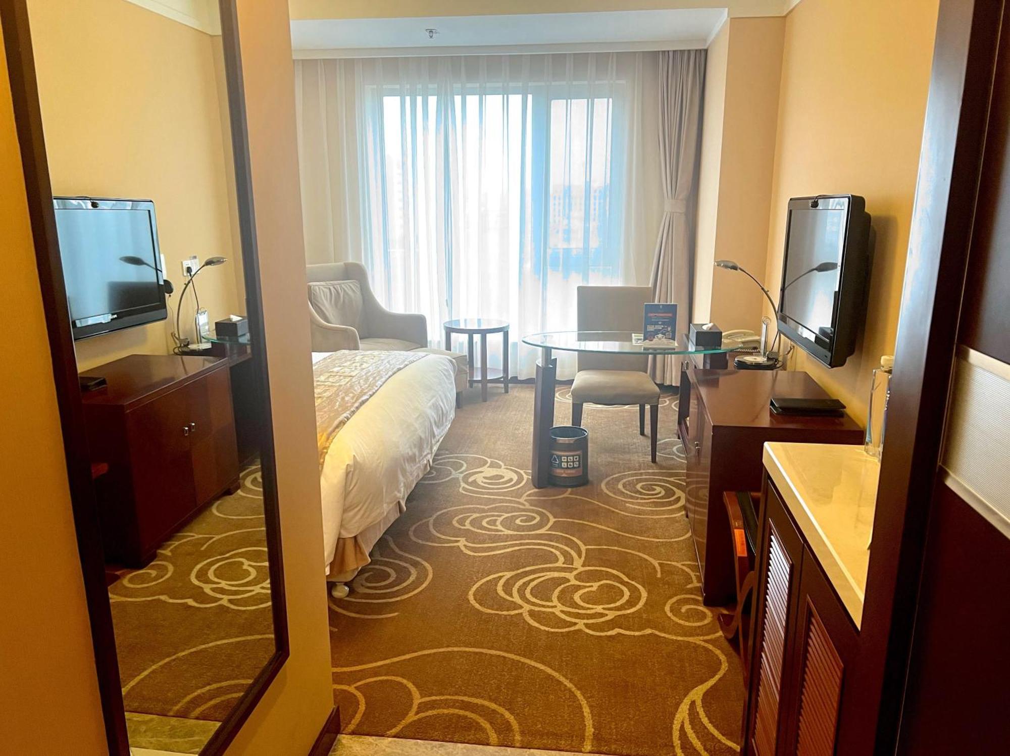 Standard King Room
