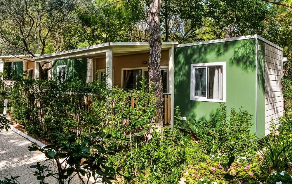 Mobile Home,1593728828:JPEG
