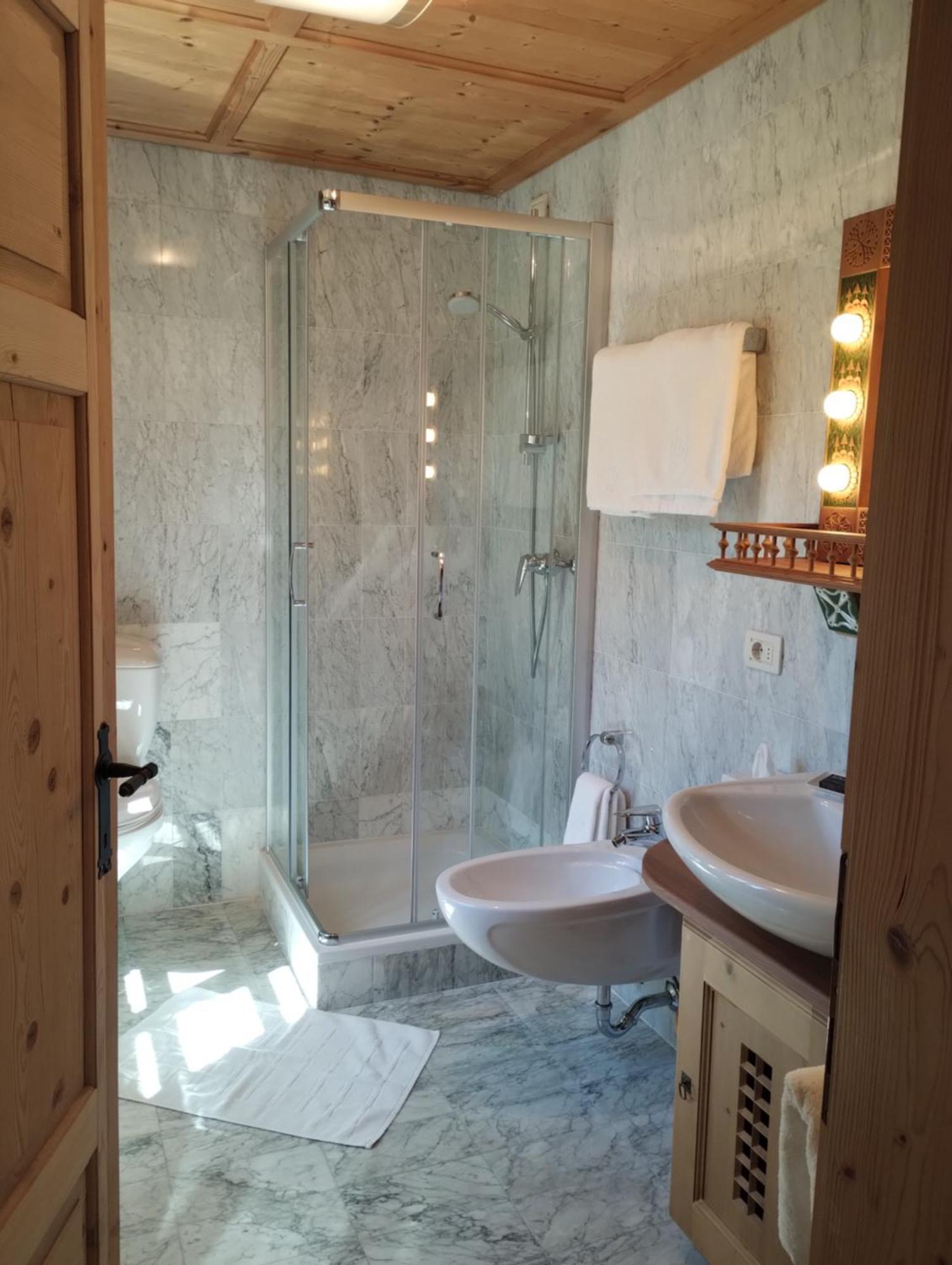 Standard Double Room Attic,1574917970:JPEG