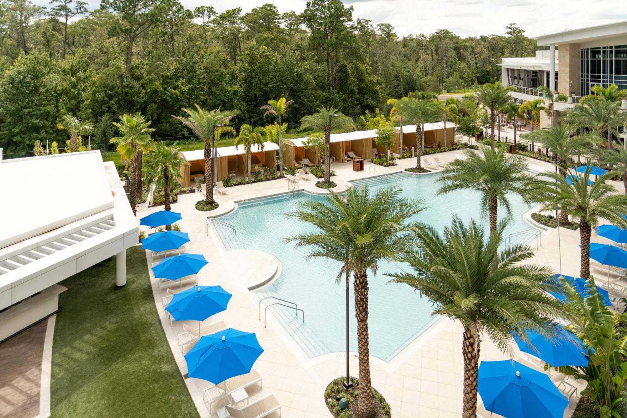 Pool View Guest room 2 Queen Pool view