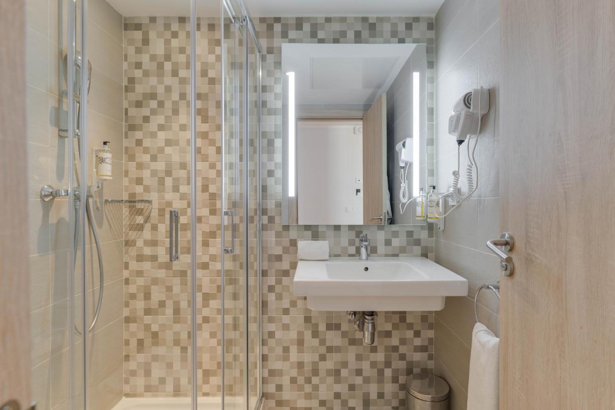 Family Suite 2 Adultos