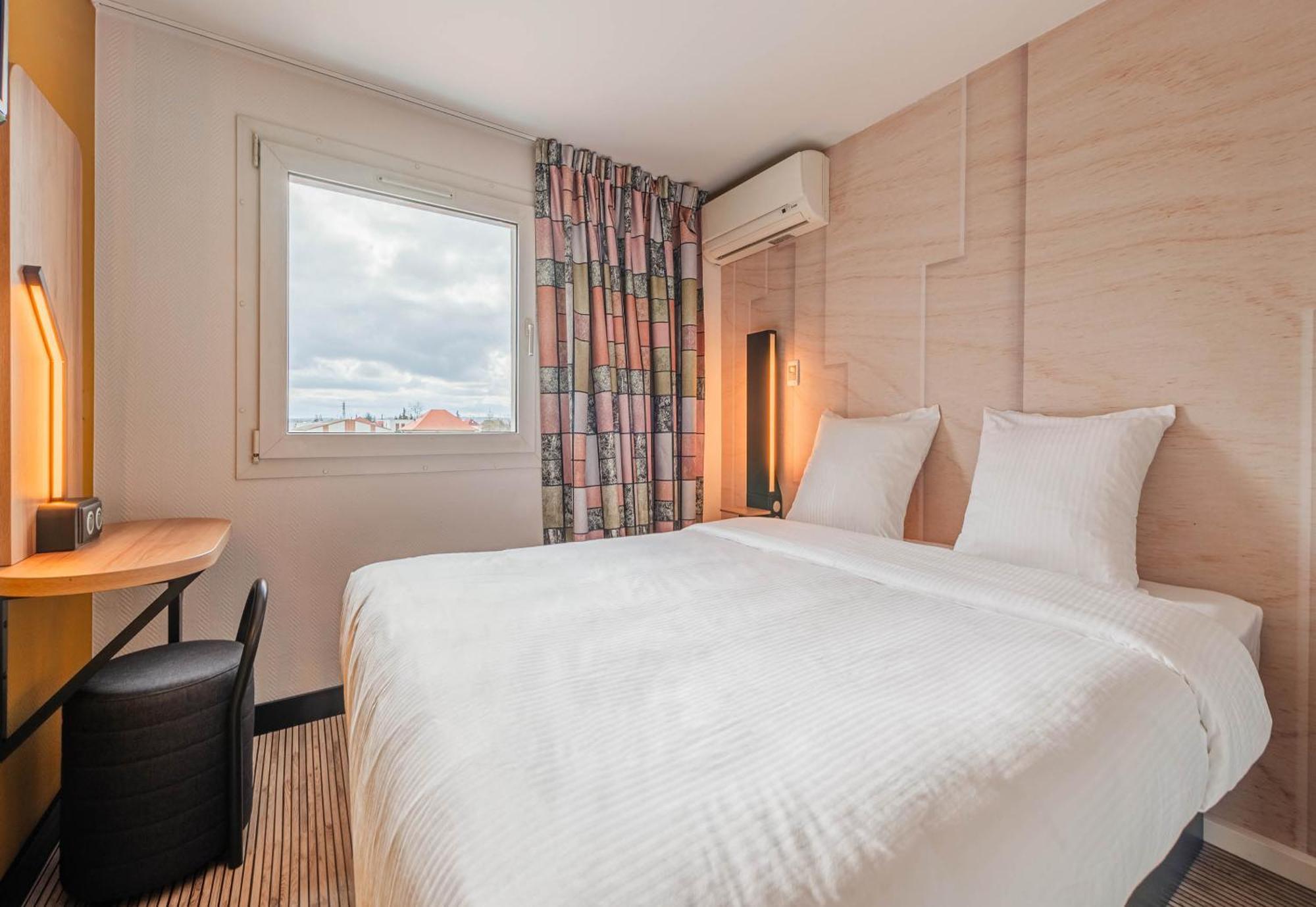 Double Room,1576701362:JPEG