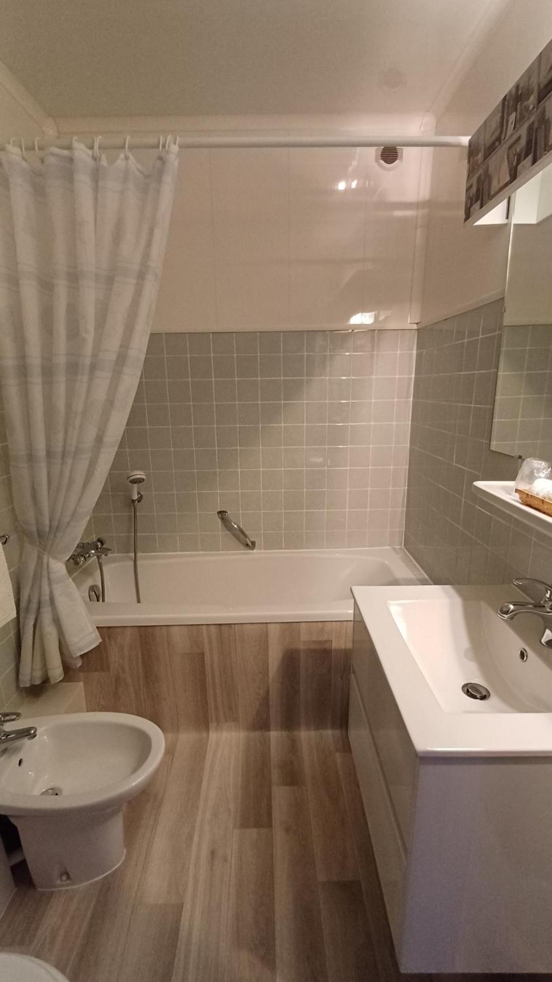 King size bed Room,1672573534:JPEG