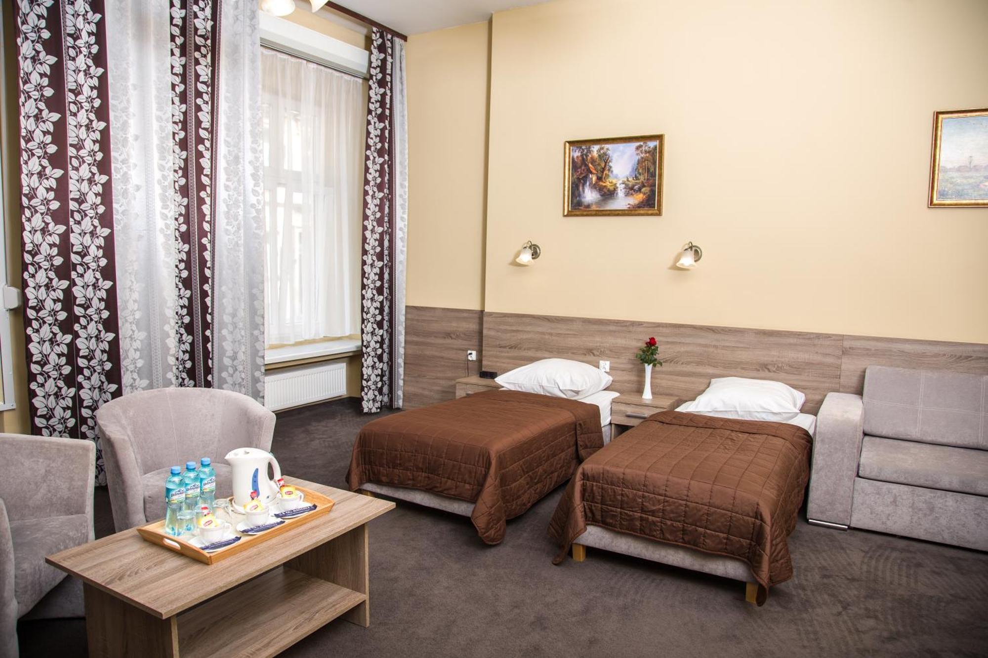 Deluxe Triple Room,1576716929:JPEG
