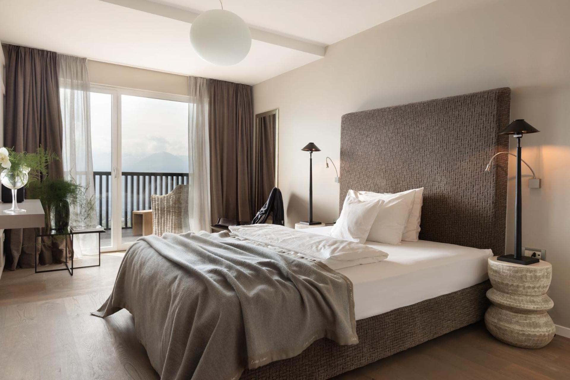 Single Room Balcony