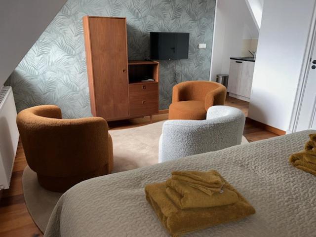 Comfort Double or Twin Room Without Kitchenette,1576772084:JPEG