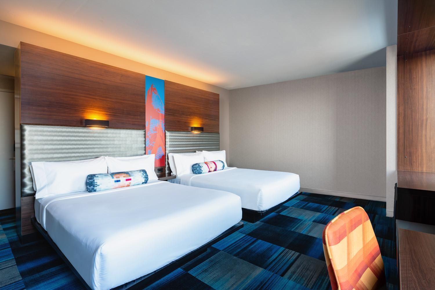 Aloft 2 Queen Beds Guest room,1644442980:JPEG