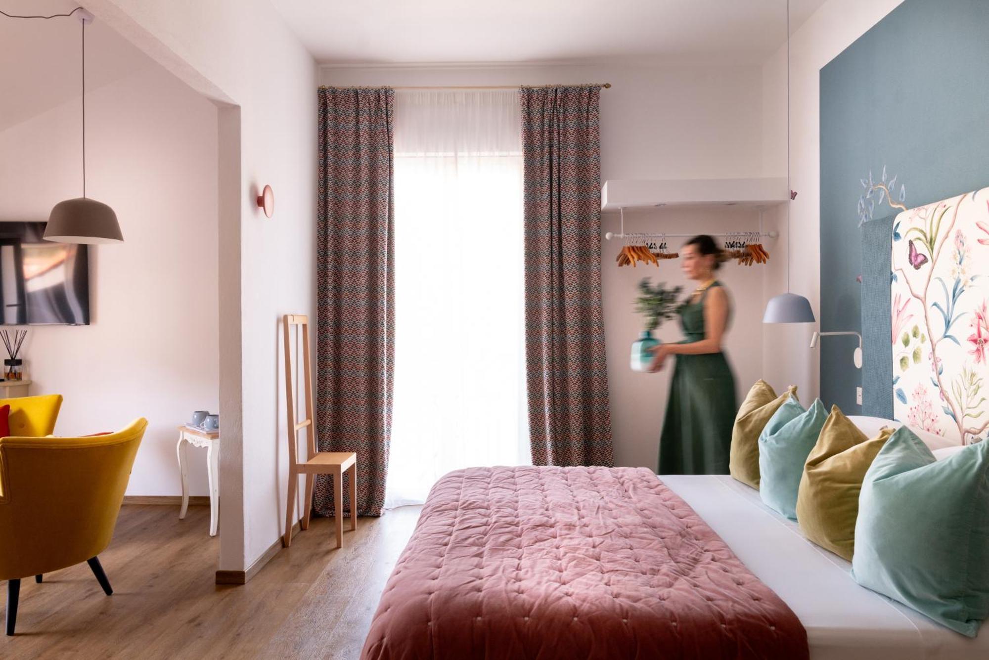 Deluxe Double or Twin Room Pool View