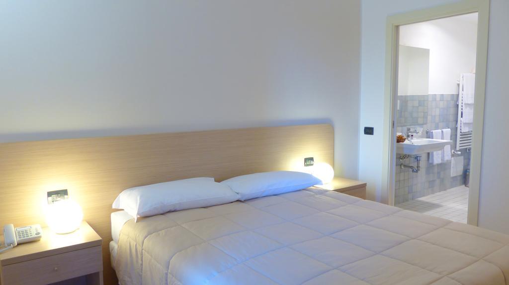 Deluxe Triple Room,120016194:JPEG