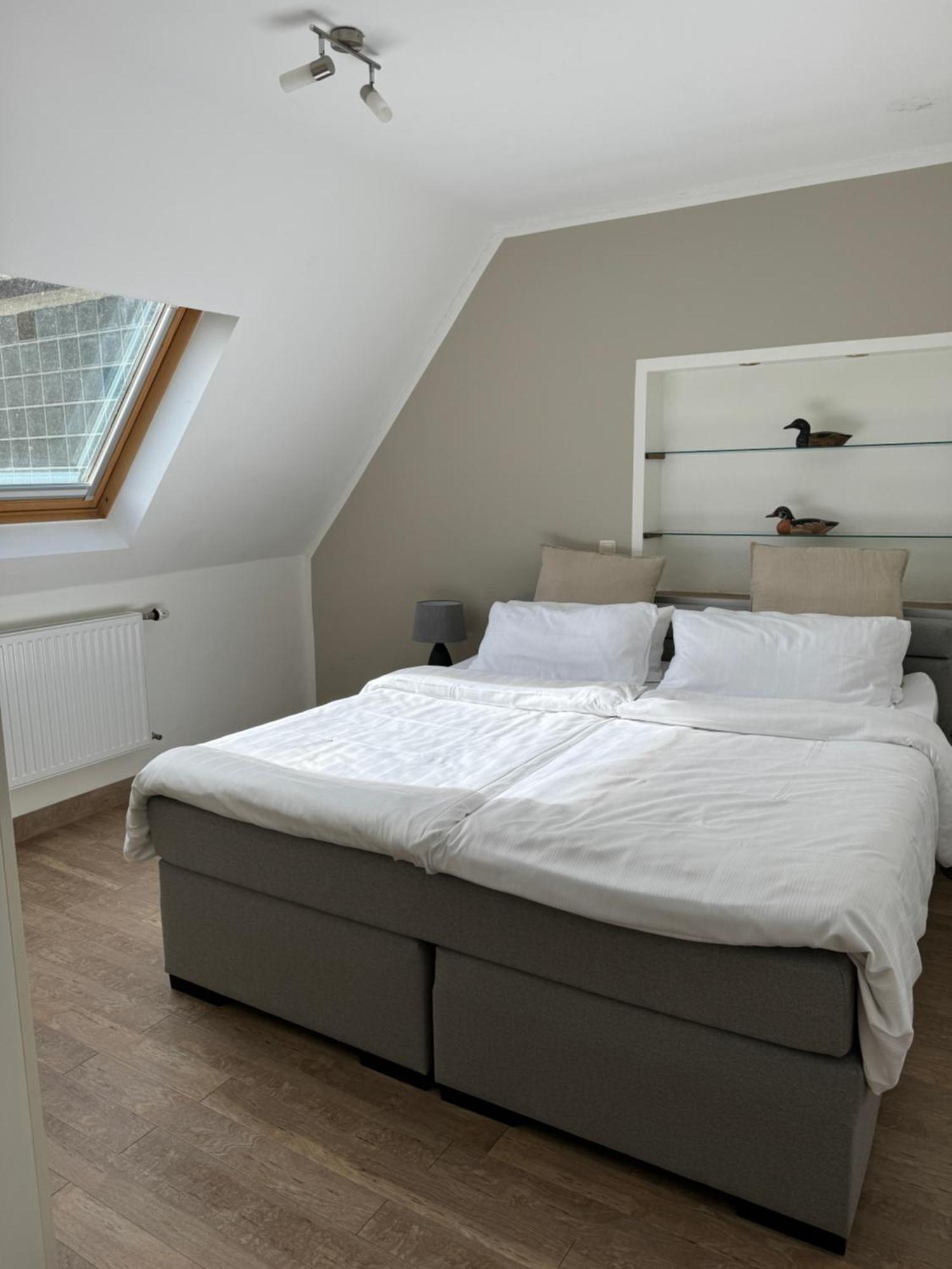 Standard Double Room,1310310427:JPEG