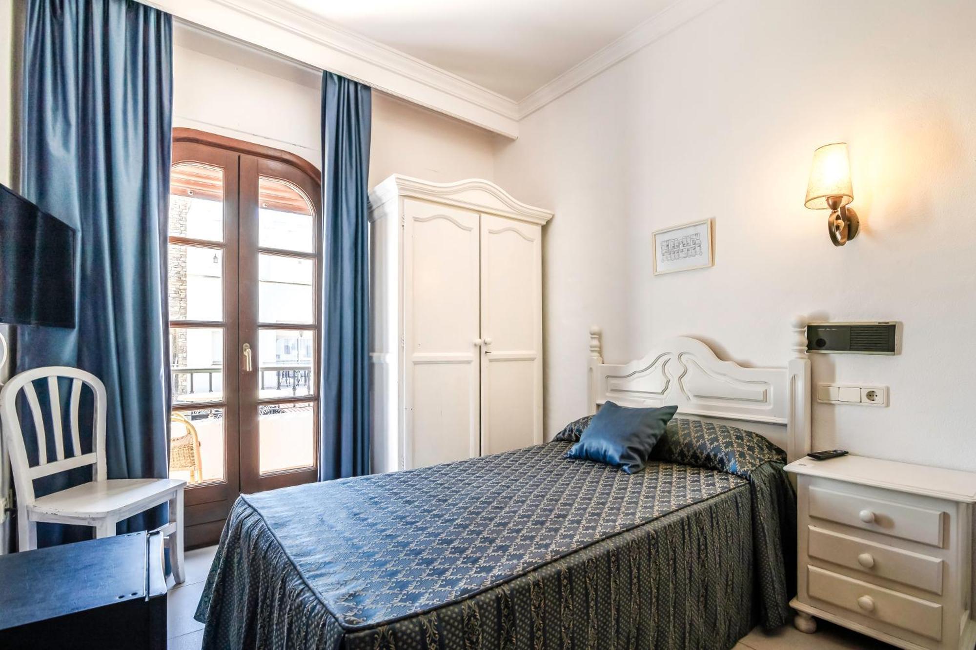 Single Room,1186783048:JPEG
