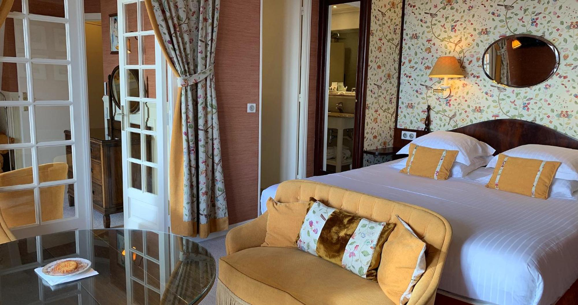 Suite with Sea View,1578377108:JPEG