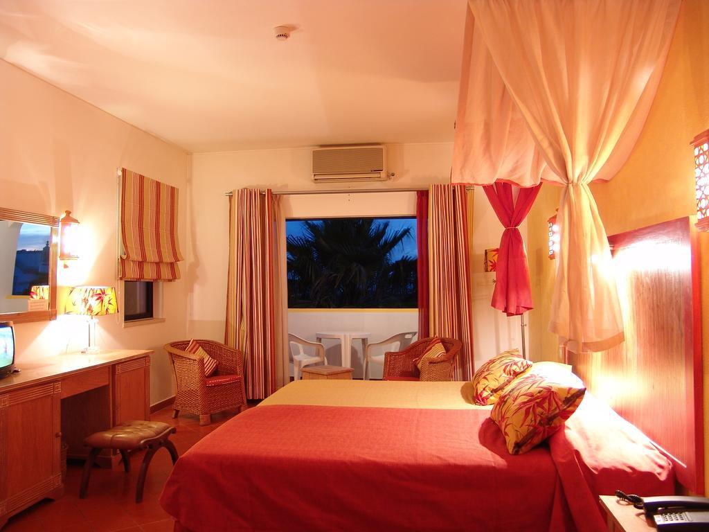 Standard Twin Room,419295054:JPEG