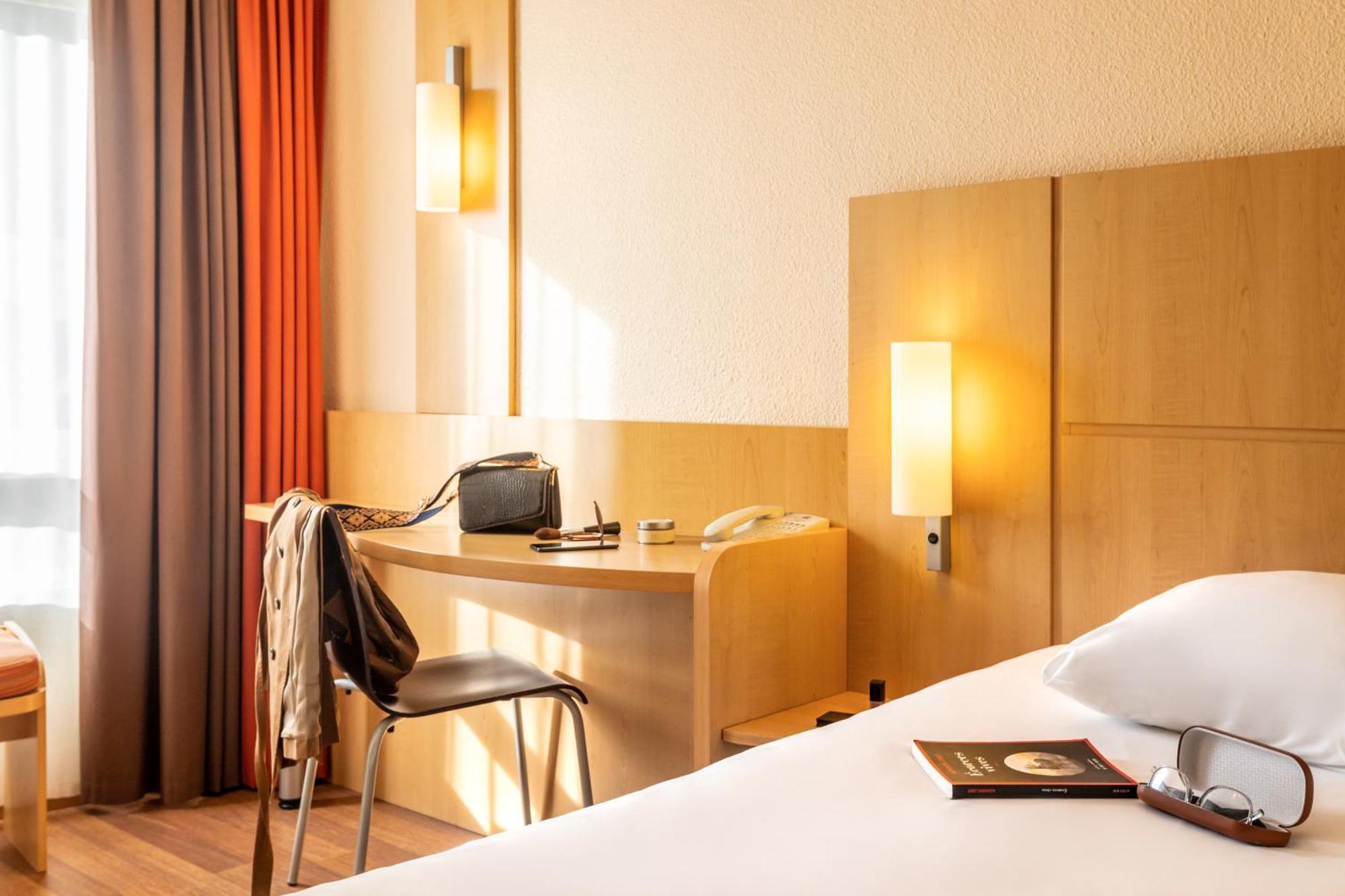 Standard Twin Room,61320916:JPEG