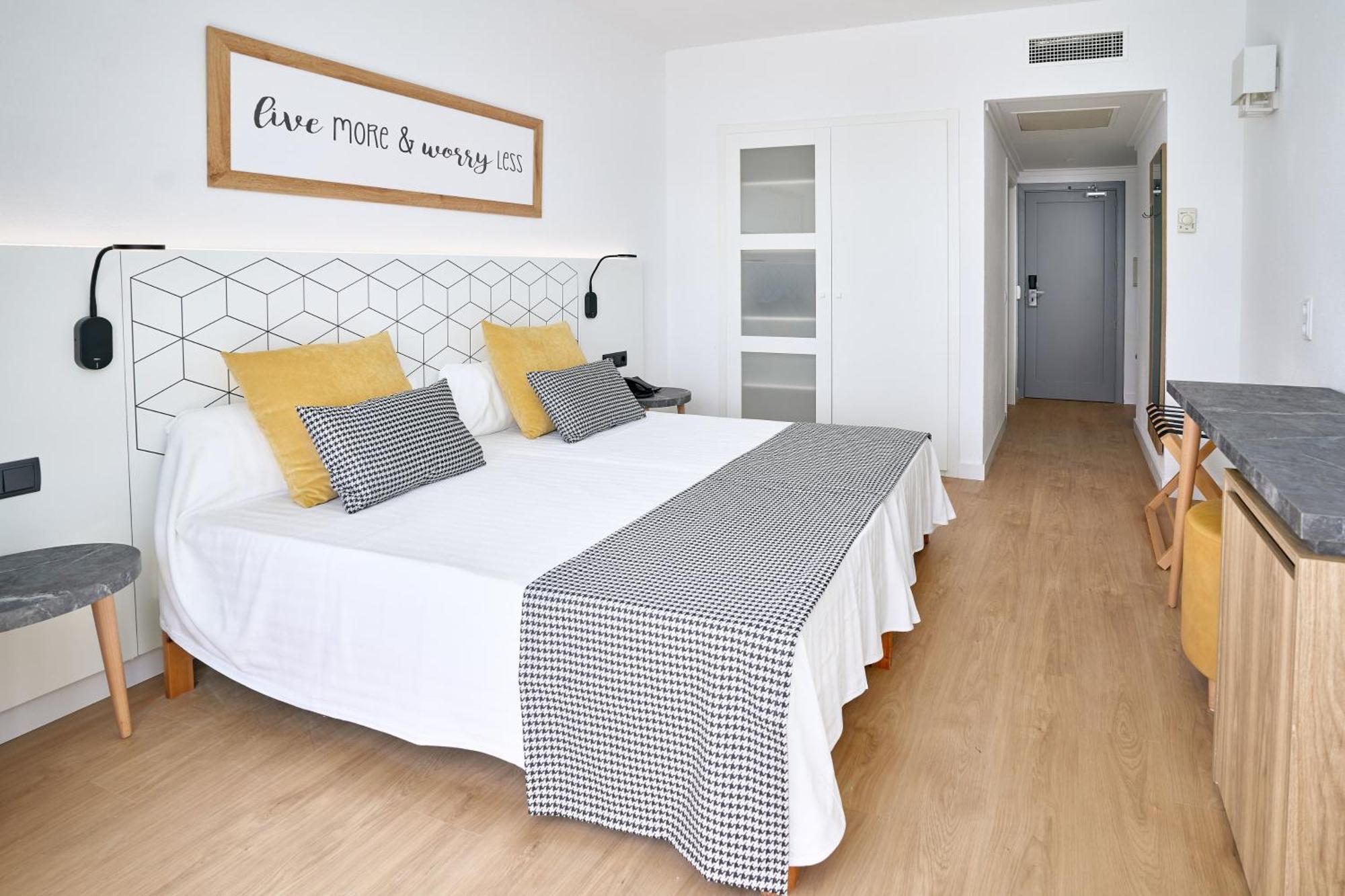 Premium Twin Room Sea View Spa Access