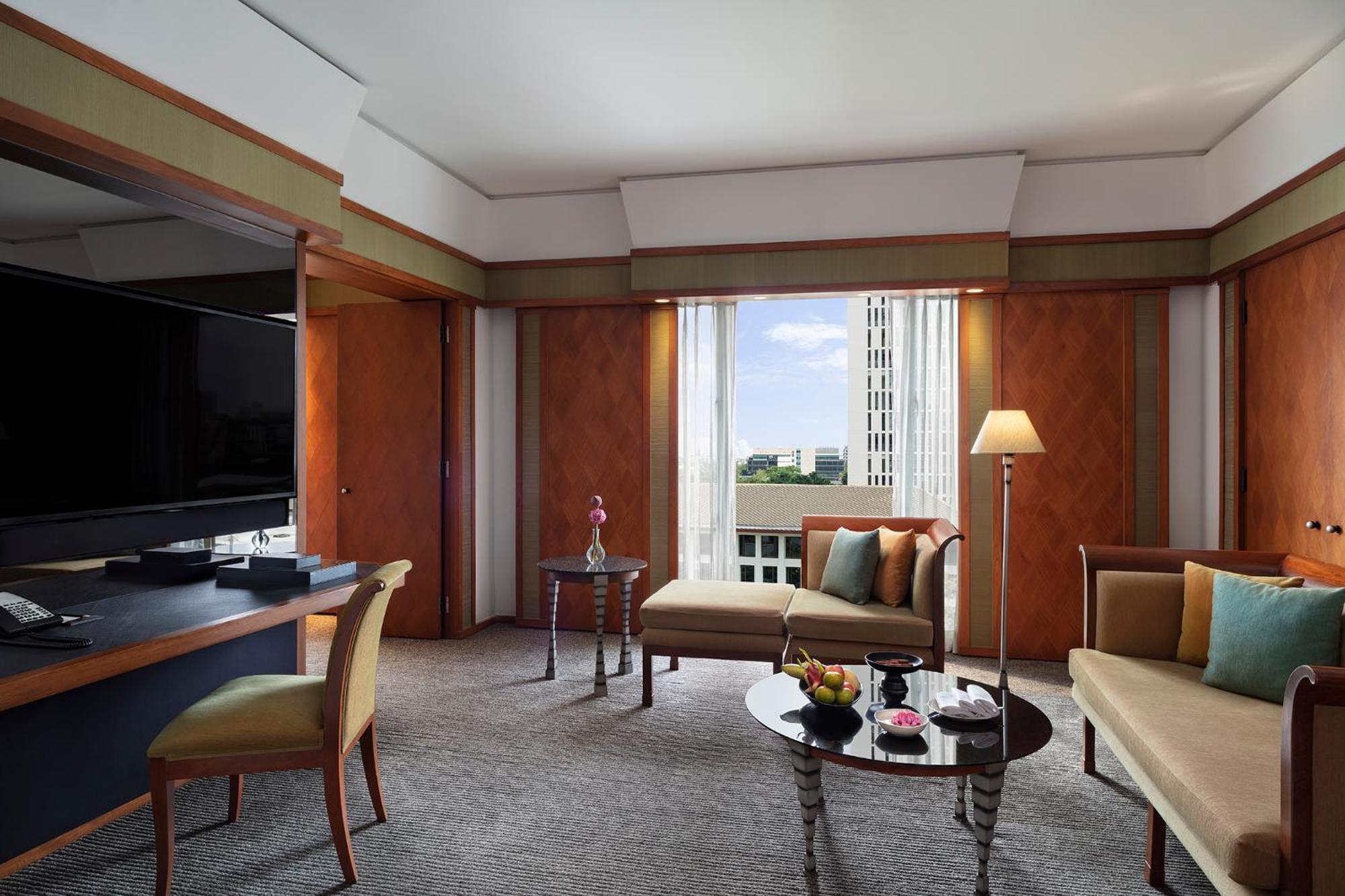 Deluxe Suite Club Benefit