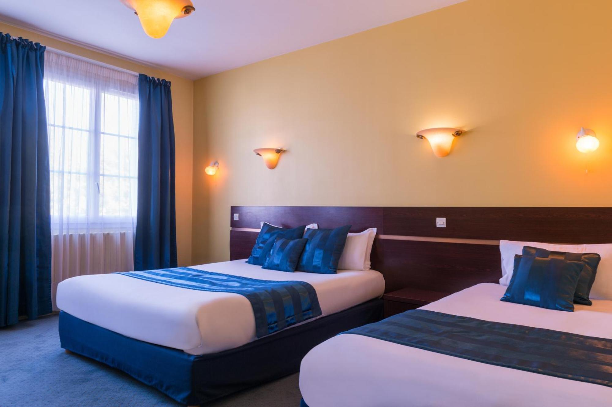 Triple Room,1580152110:JPEG