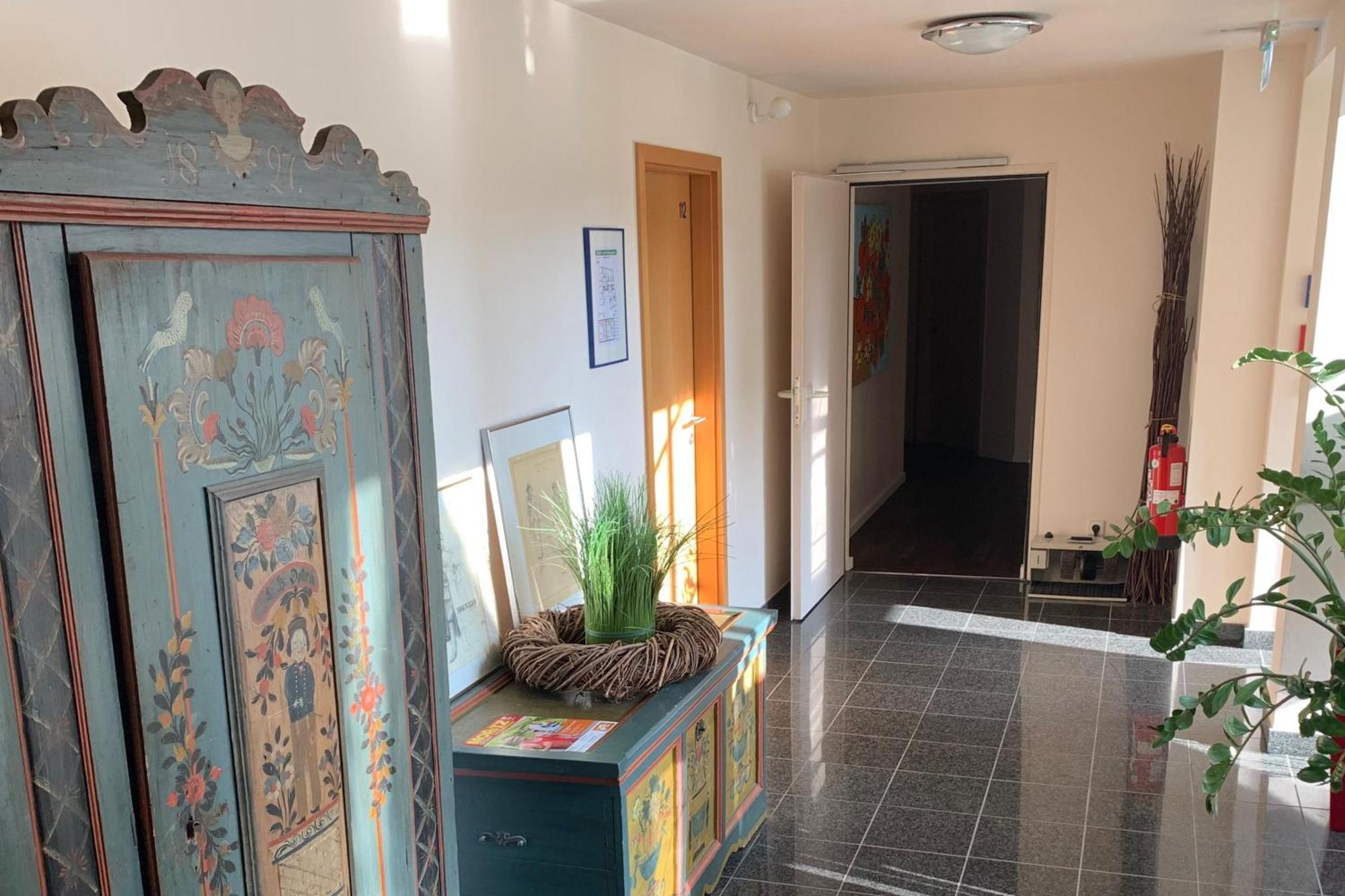 Standard Queen Room