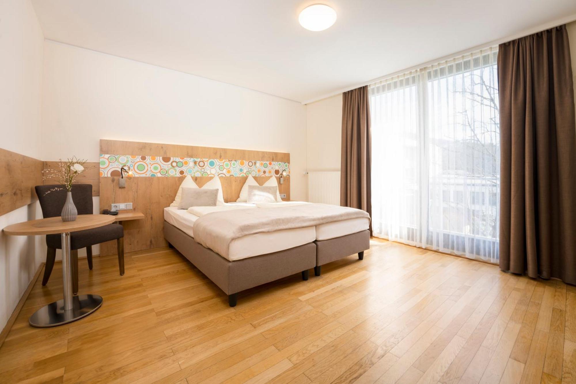 Basic Triple Room,1580164122:JPEG