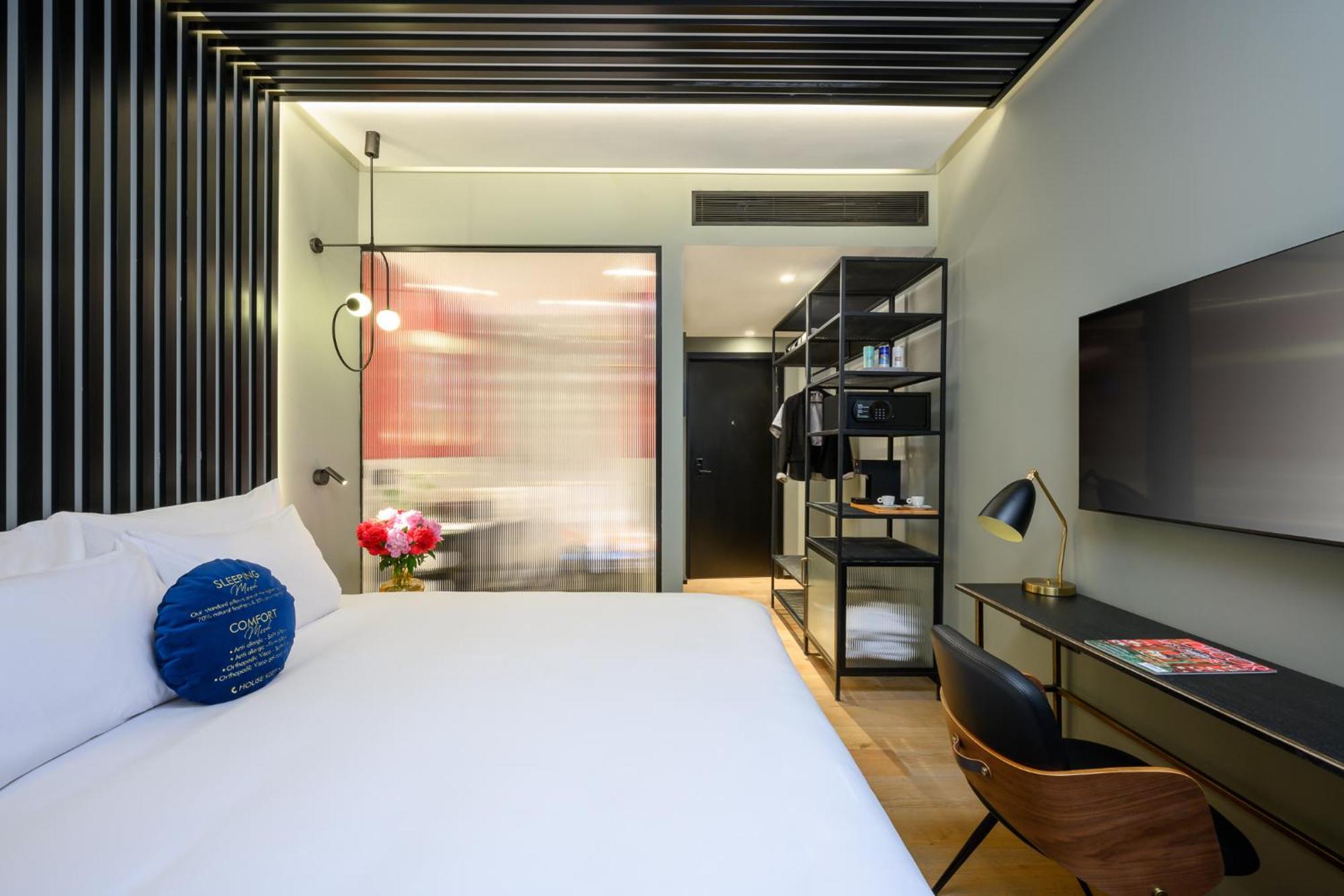 Urban Room