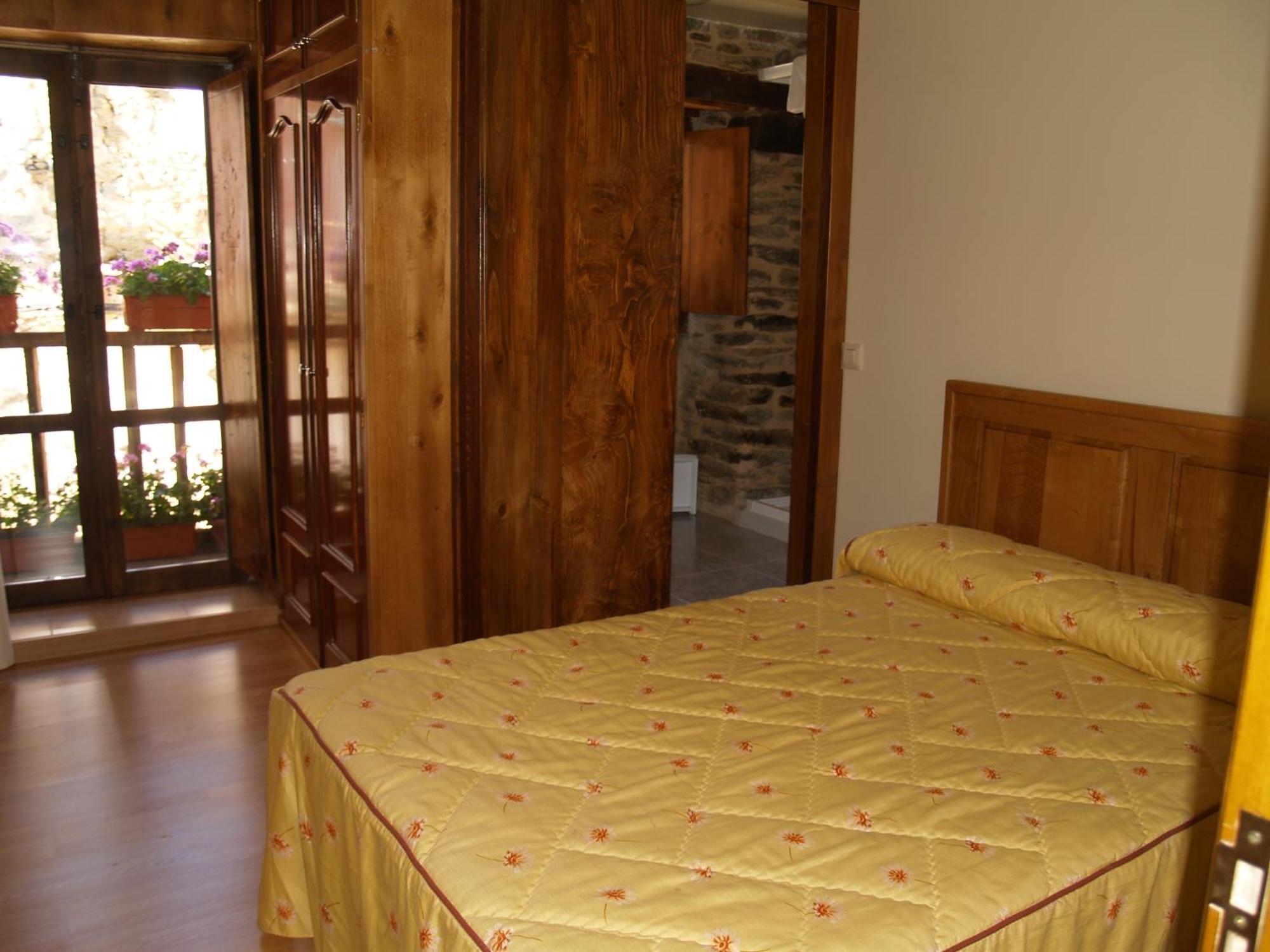 Single Room,1580172571:JPEG