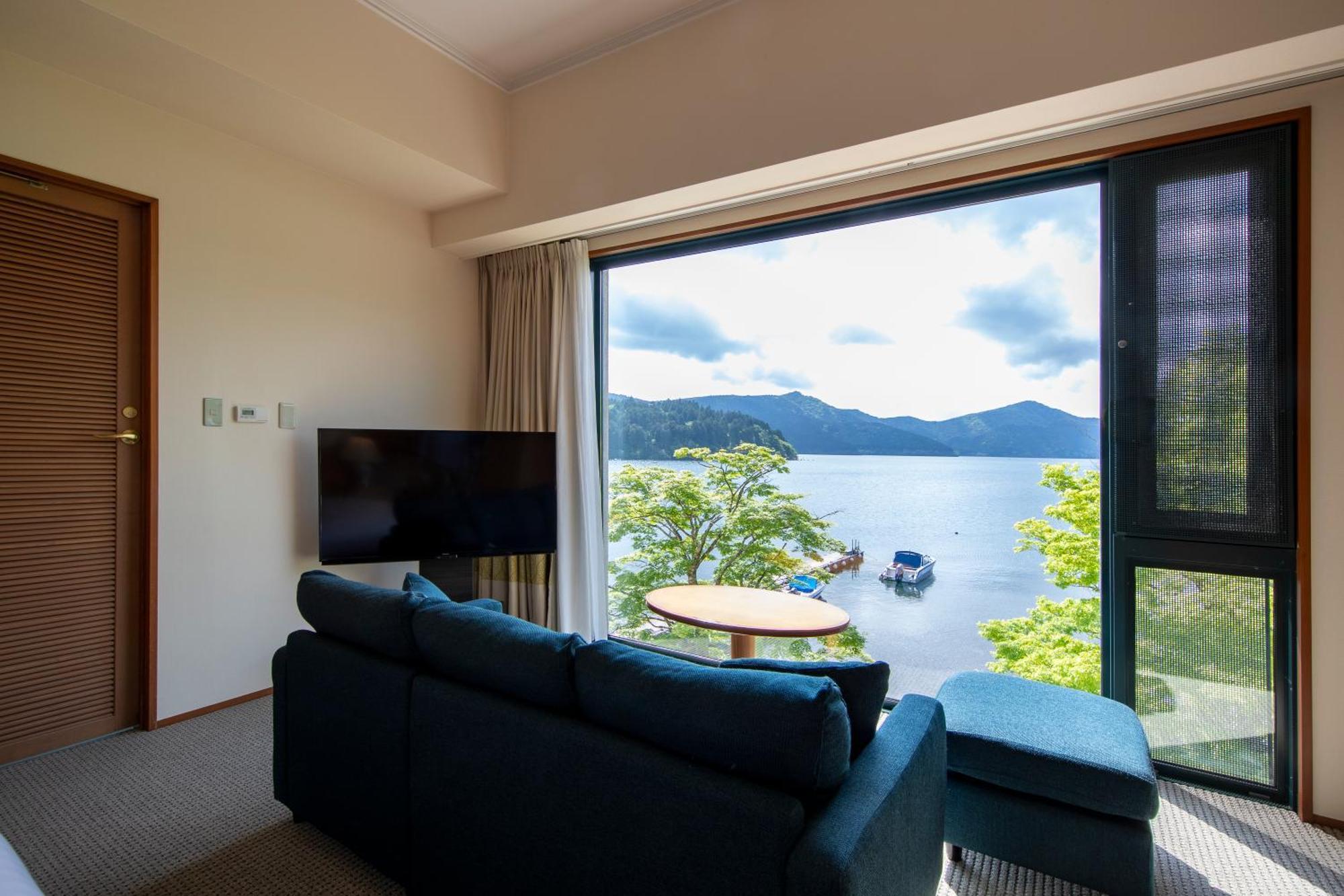 Double Room Lake View