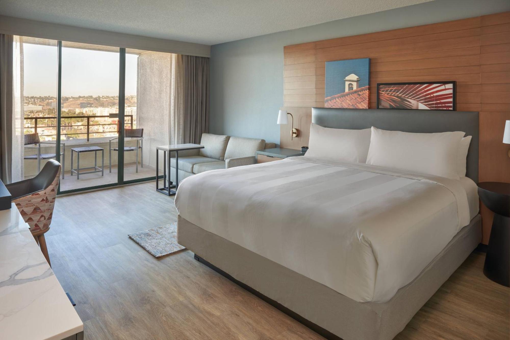 Executive King Room with City View - High Floor,1705939668:JPEG