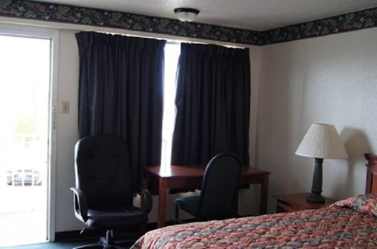 Queen Room