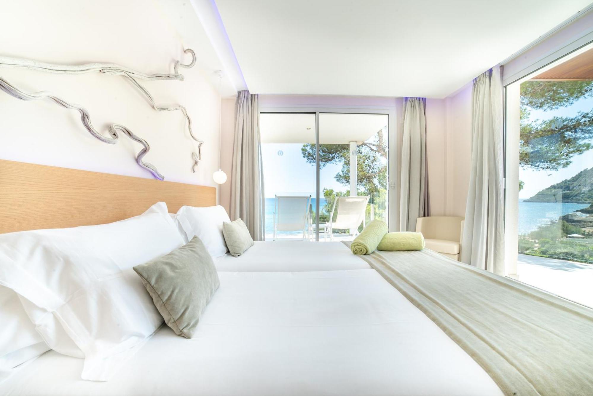 Superior Double Room Sea View