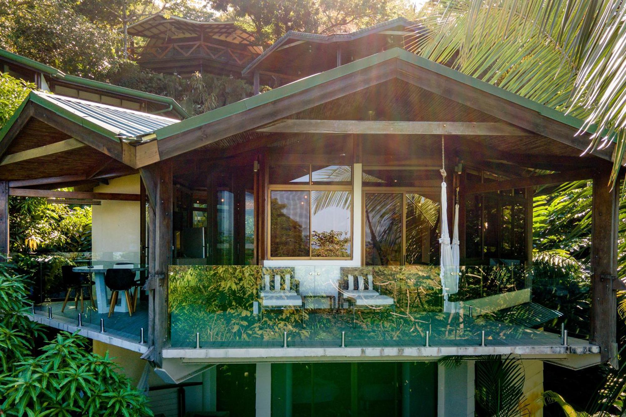 Luxury 1 Bedroom Select Villa