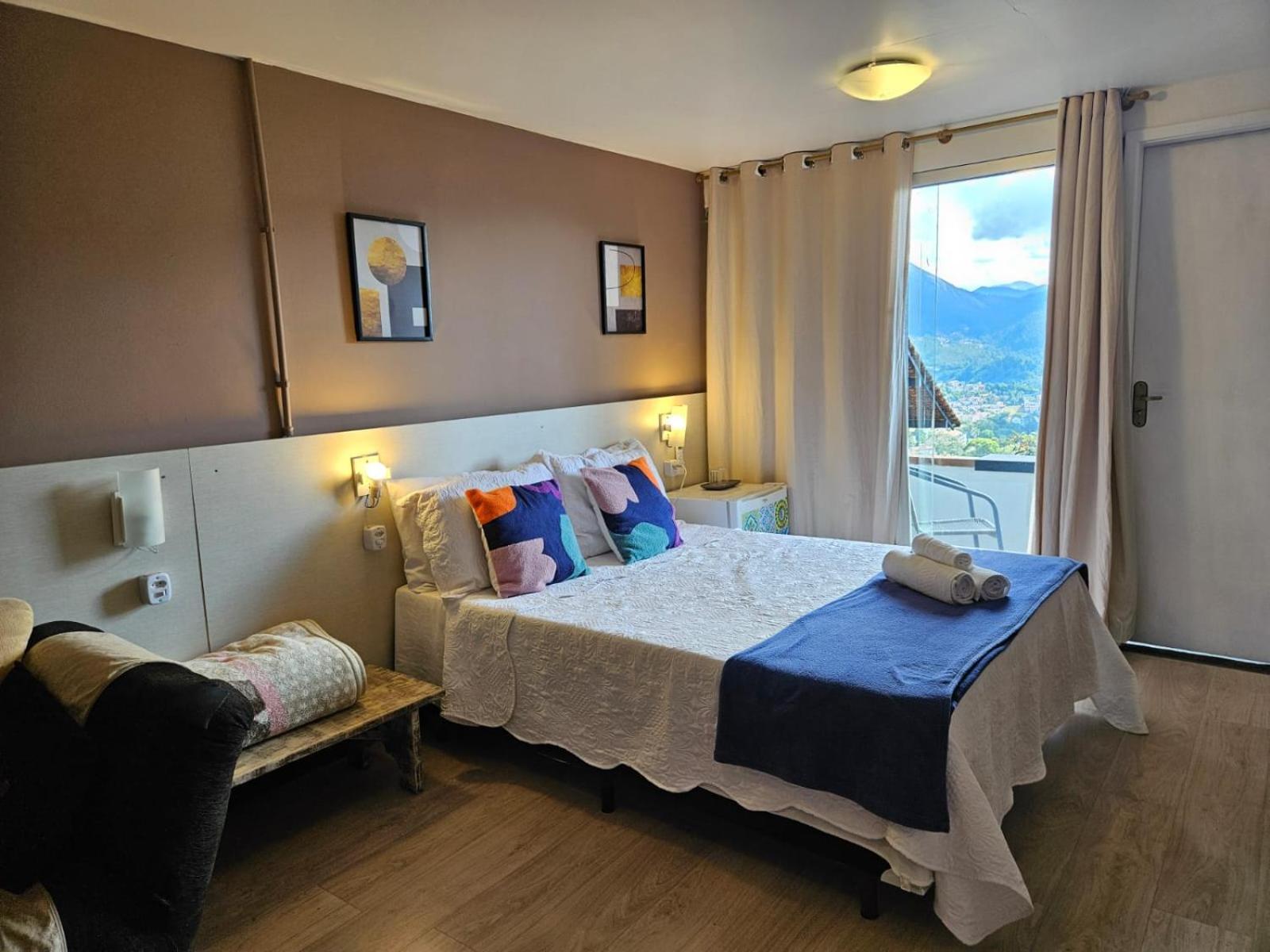 Suite Mountain View,1516276039:JPEG
