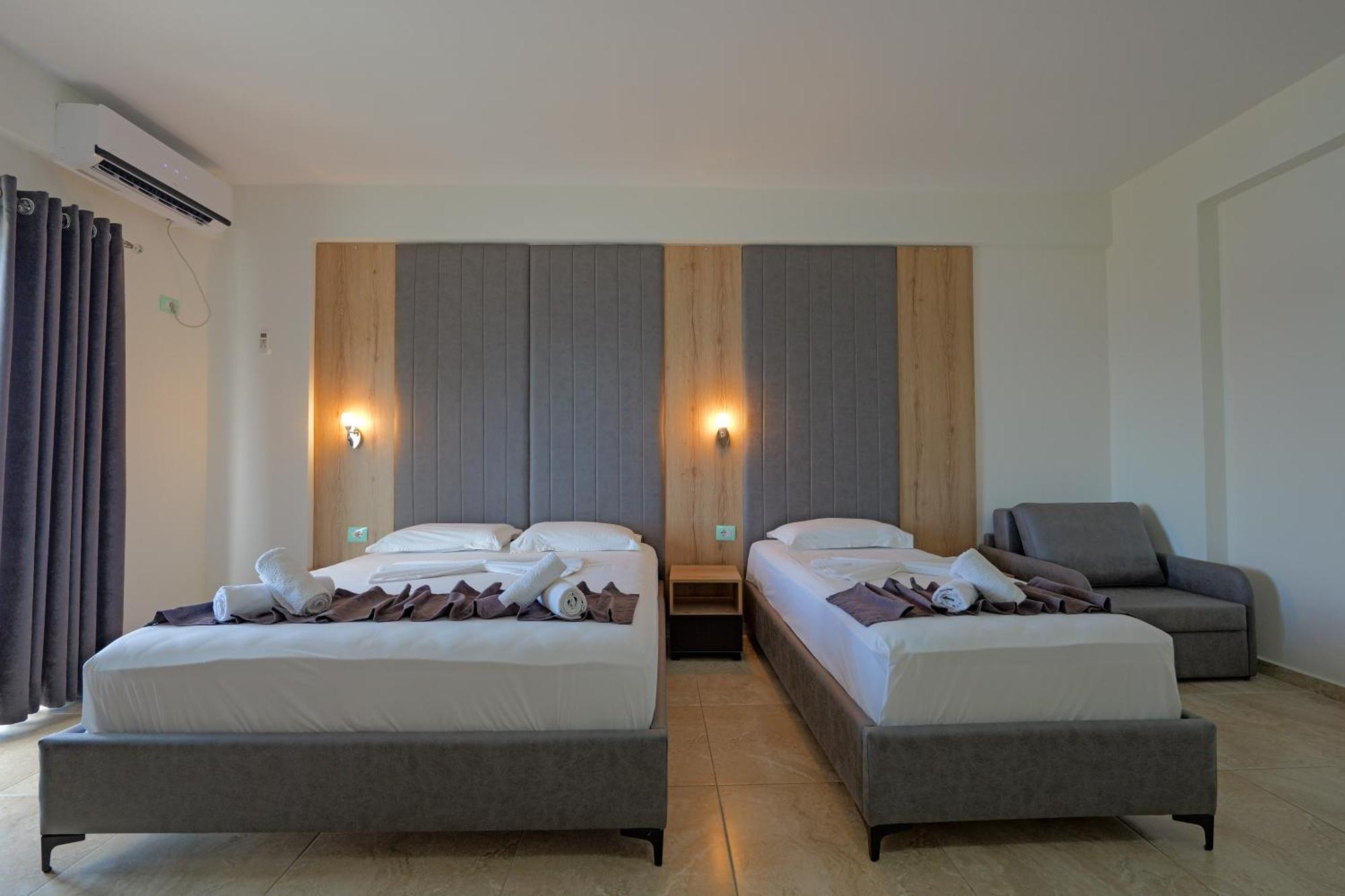 Triple Room Sea View