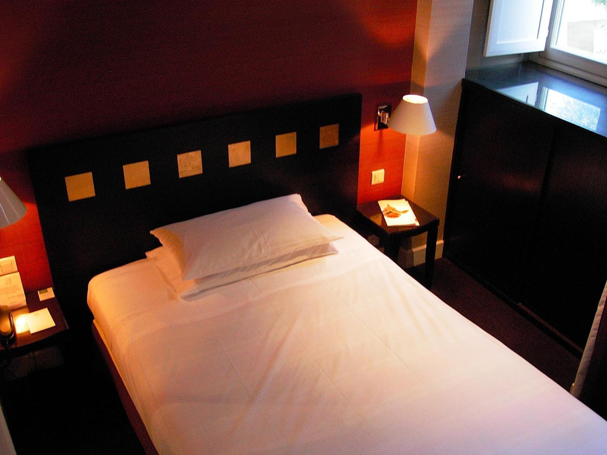 Double Room,1580265973:JPEG