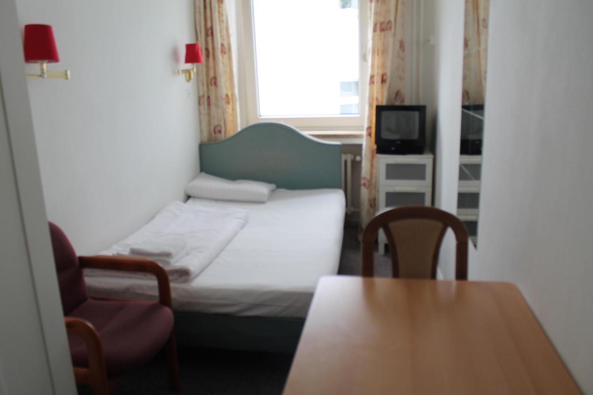 Hostel Single Room
