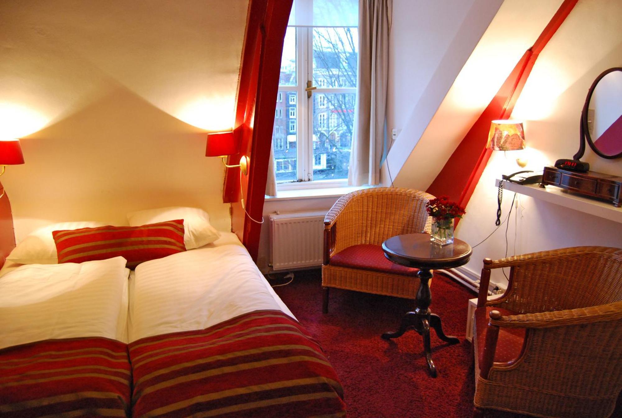 Double Room Canal View