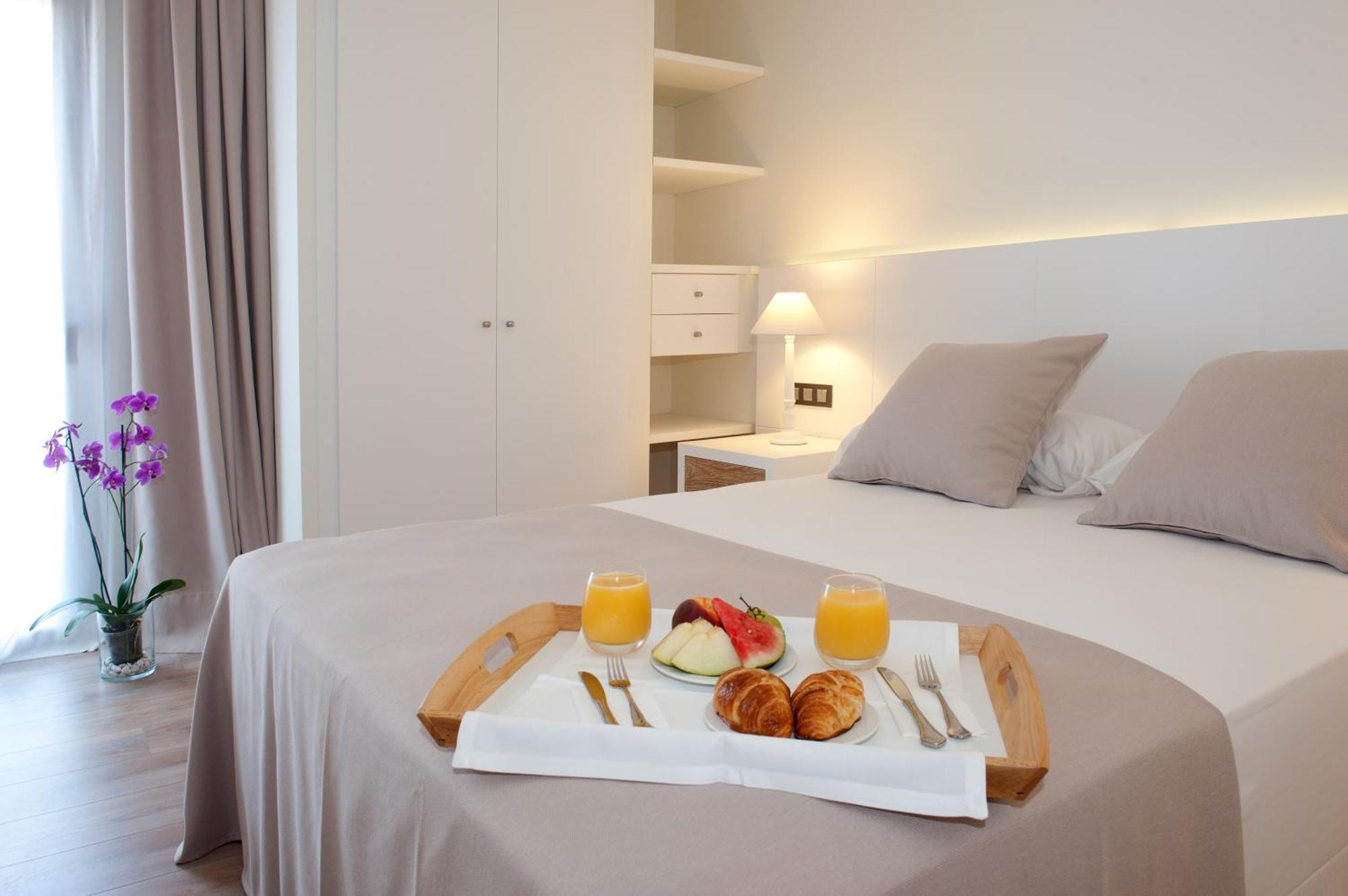 Standard Double Room,1580368841:JPEG