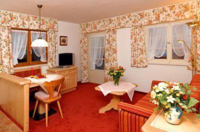 Apartment 4