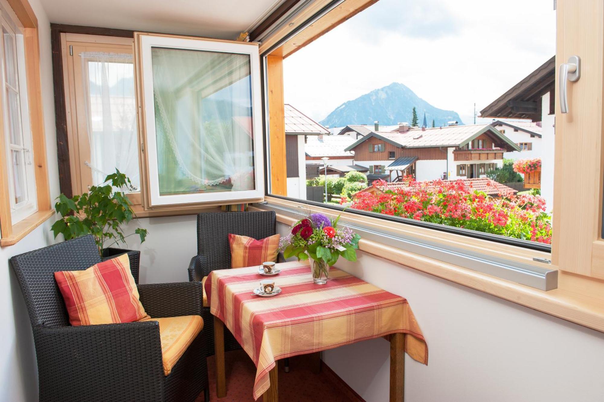 Apartment 4