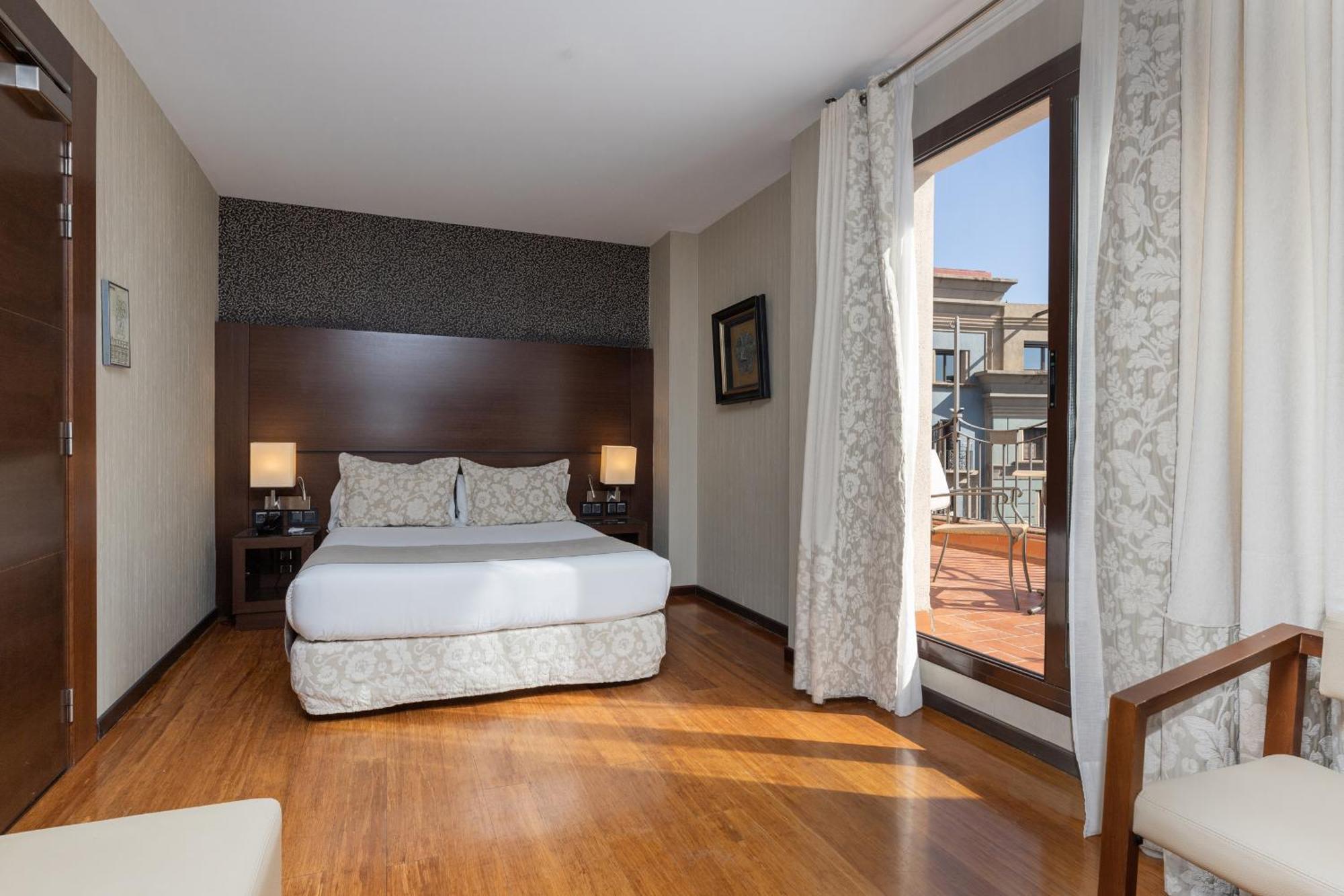 Double or Twin Room Exterior