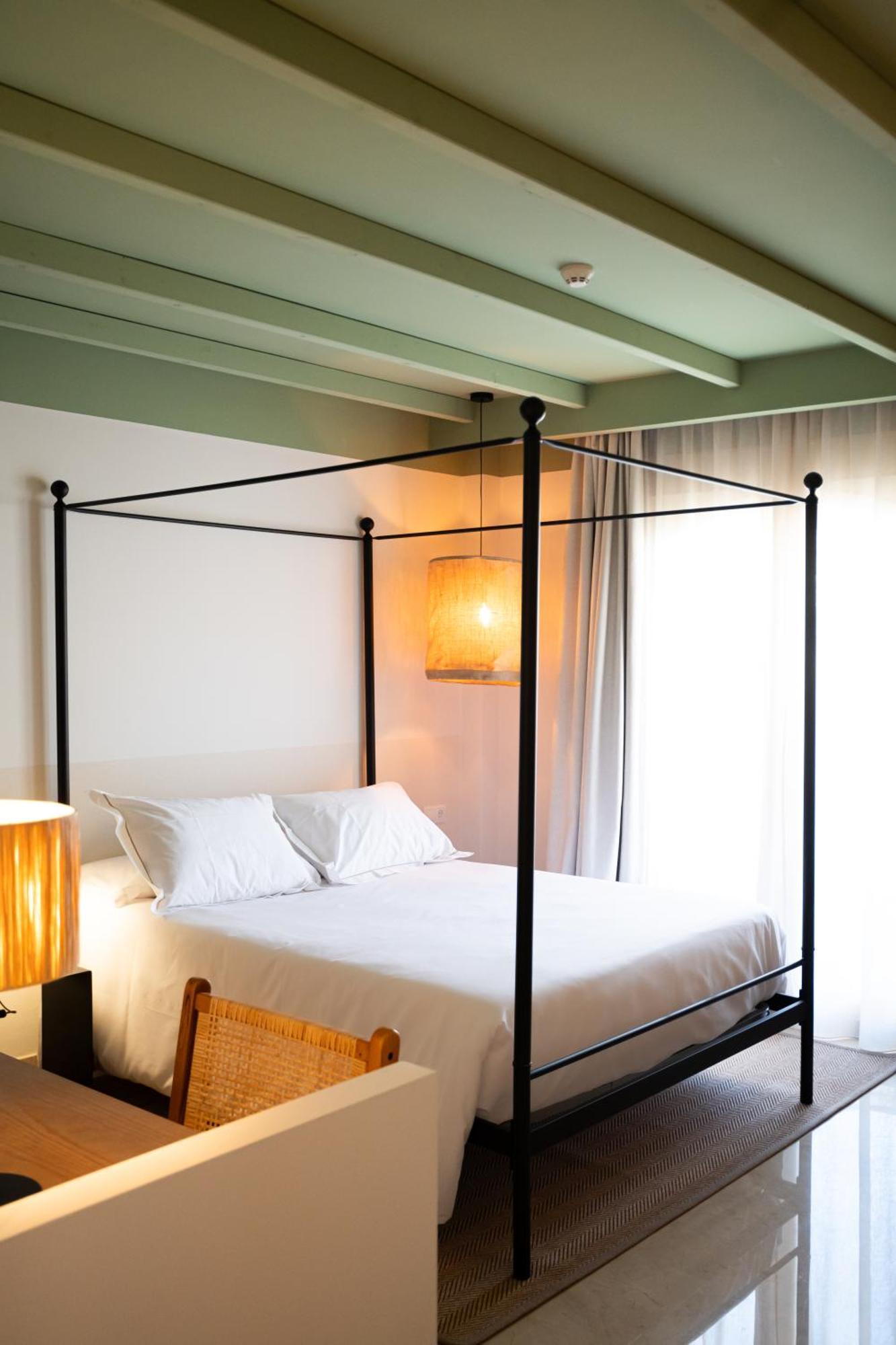 Double Room Terrace,1742646901:JPEG