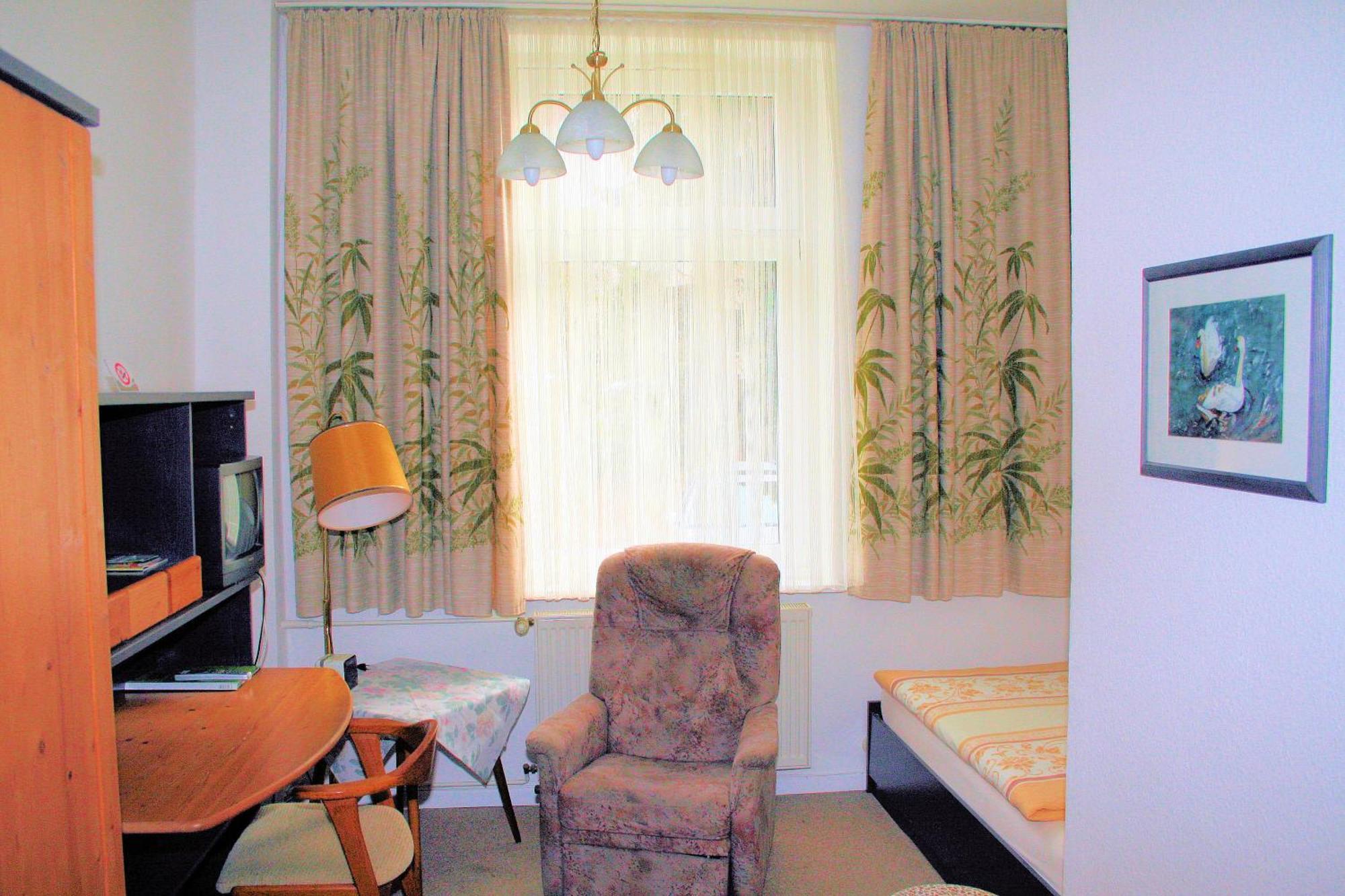 Single Room,1580456673:JPEG