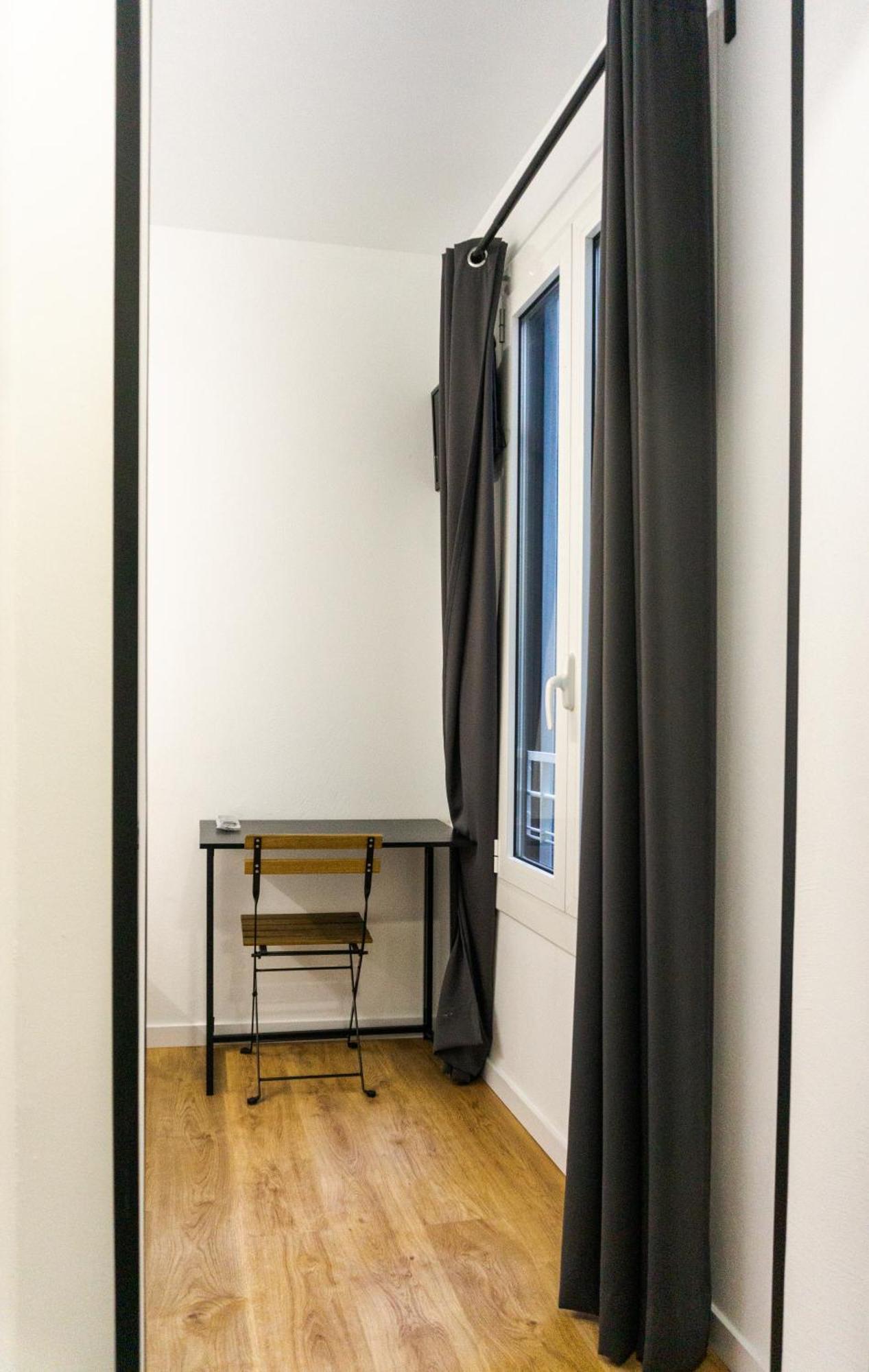 Small Twin Room