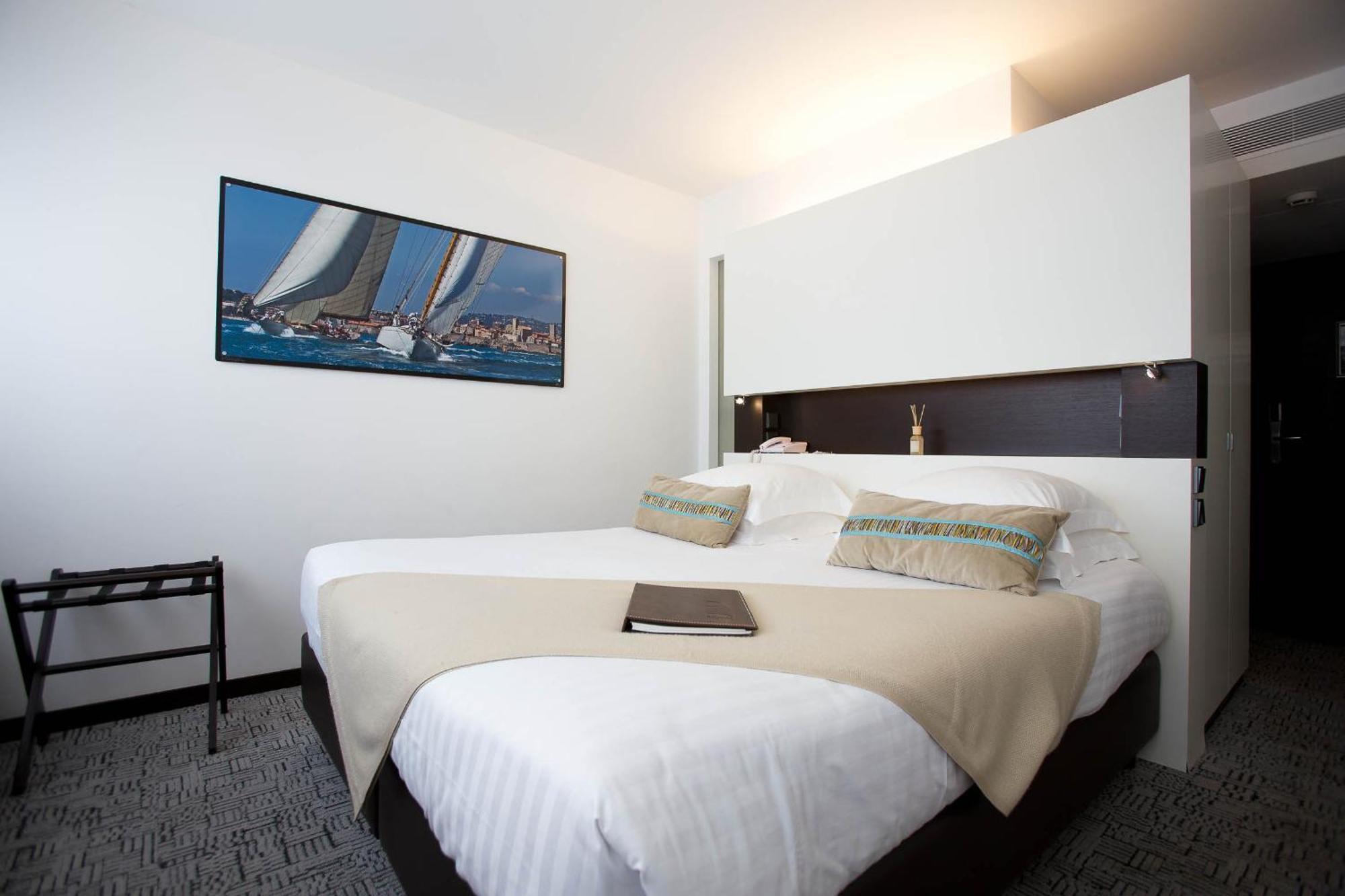 Classic Double or Twin Room