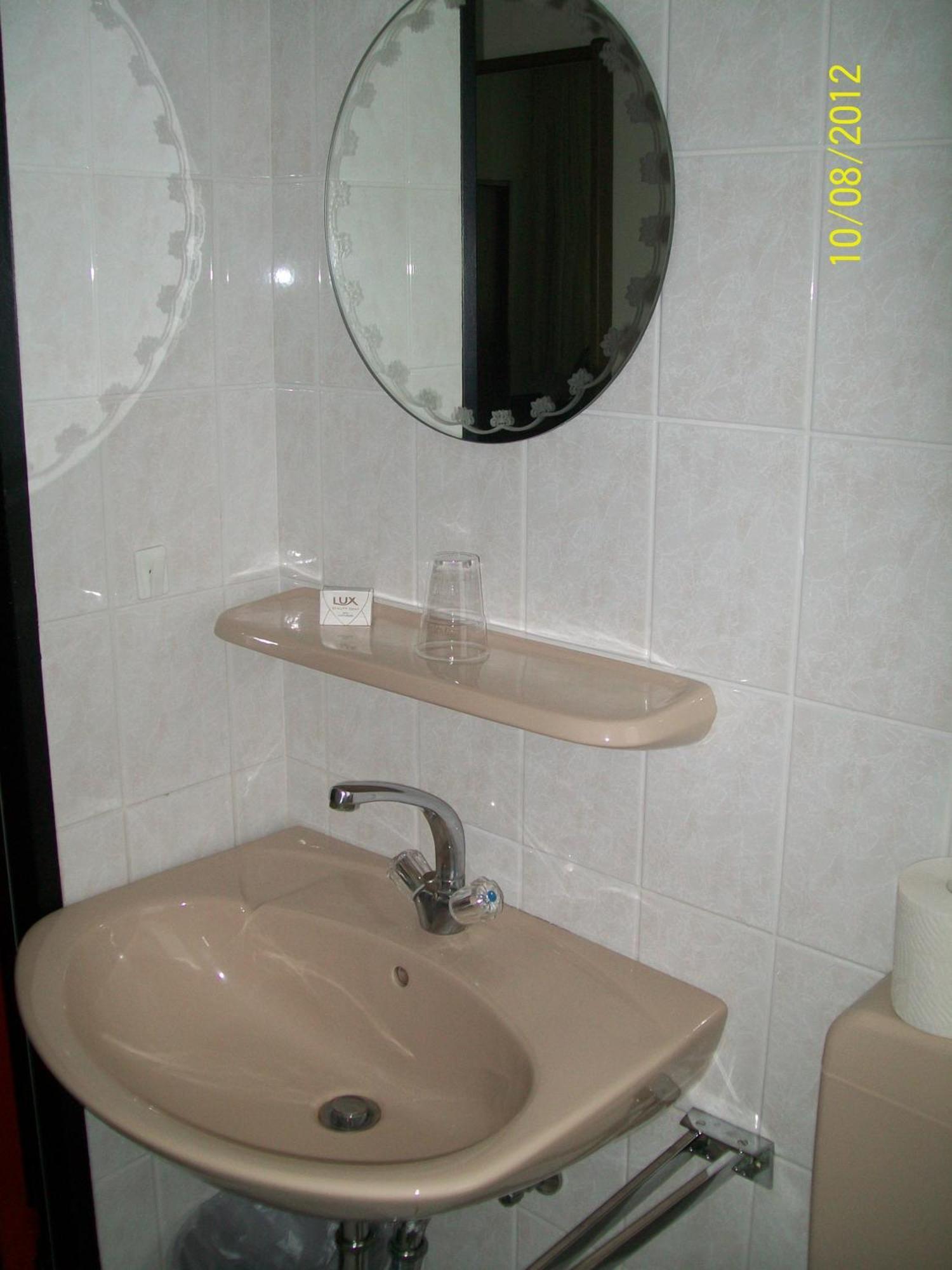 Comfort Single Room